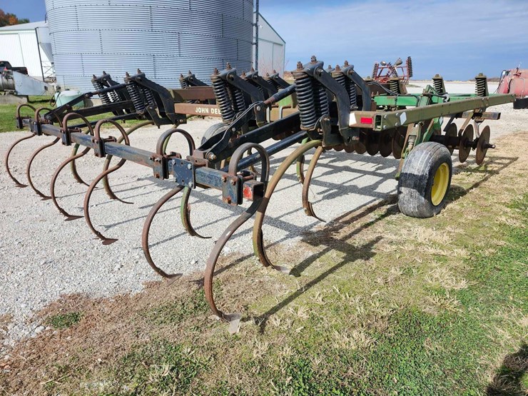 john-deere-712-image-9