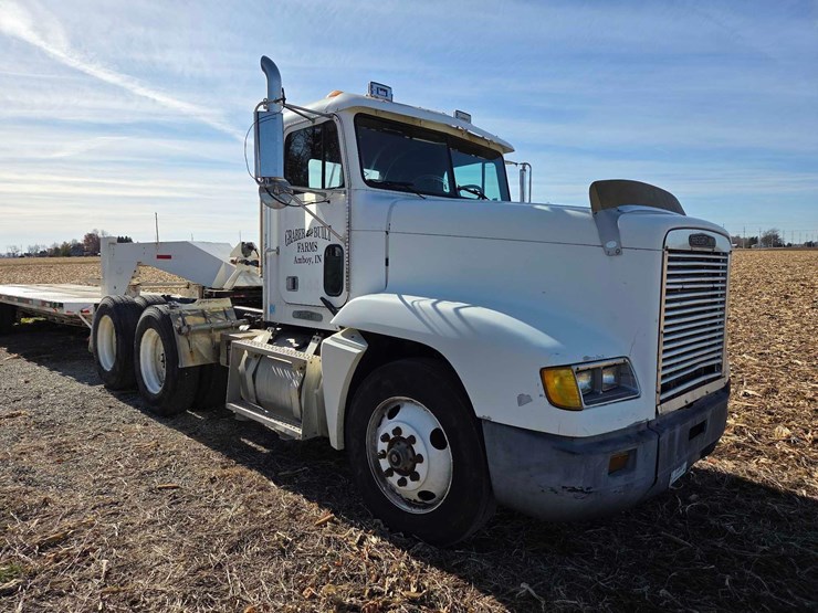 1994-freightliner-semi-image-30