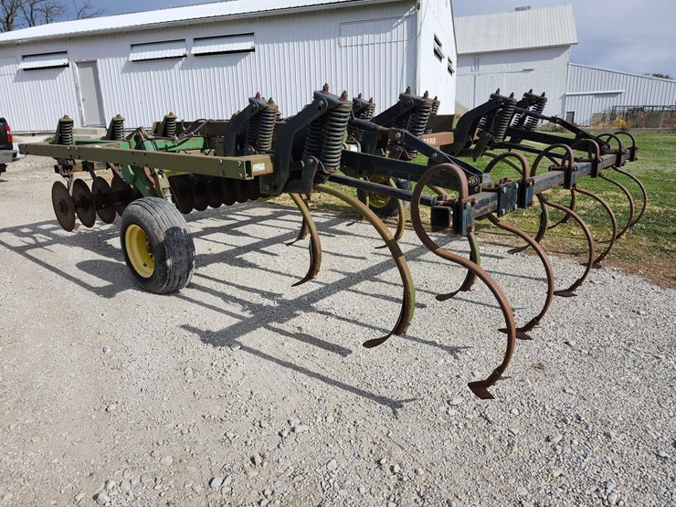 john-deere-712-image-6