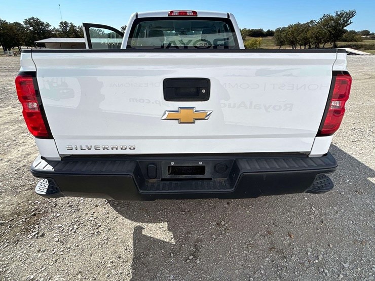 2017-chevrolet-silverado-1500-image-19