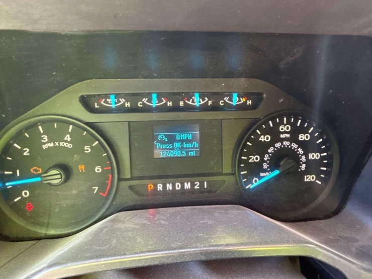 2016-ford-f150-image-14