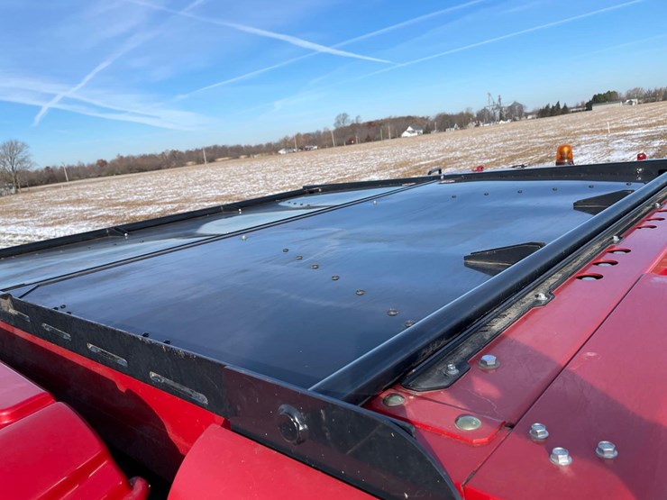 2014-case-ih-5130-image-65