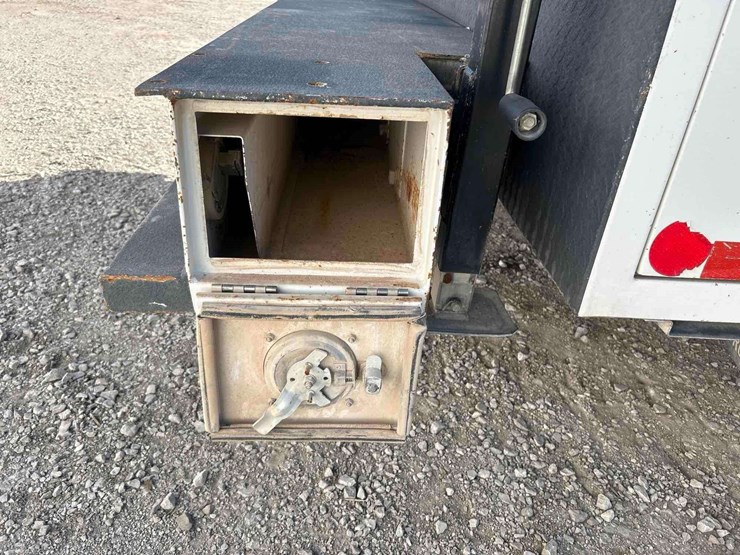 2018-ford-f350-image-29