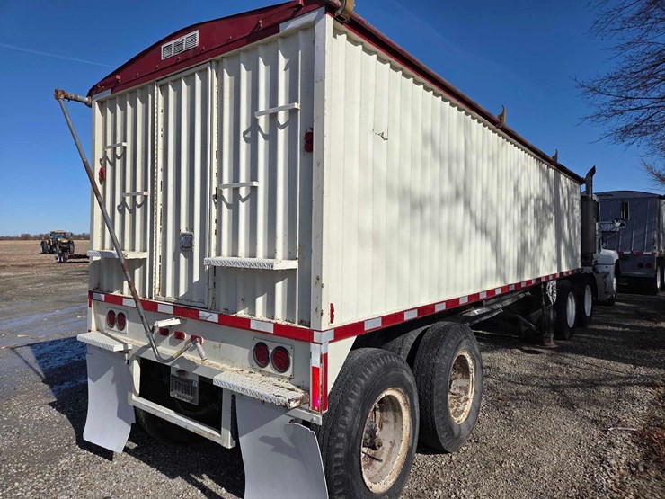 single-hopper-bottom-trailer-image-15