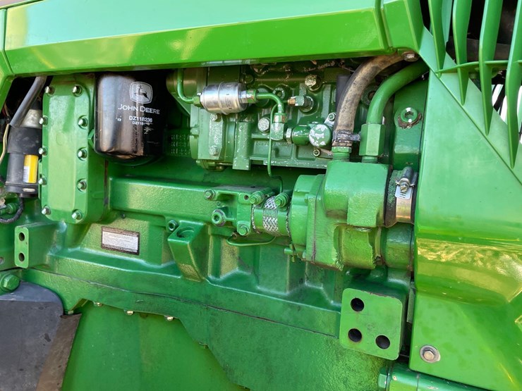 john-deere-8200-image-41