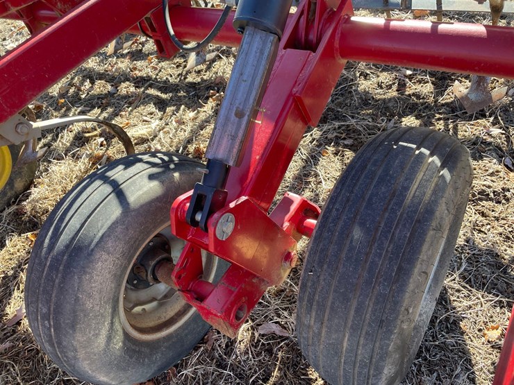 wil-rich-field-cultivator-image-32