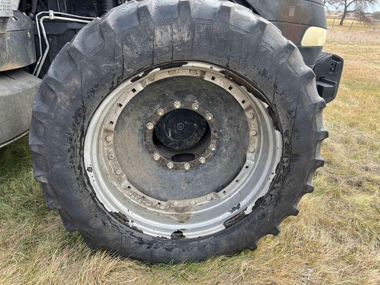 2014-case-ih-magnum-310-image-26