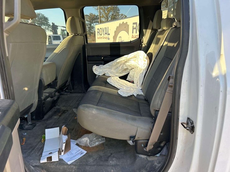 2019-ford-f150-image-21