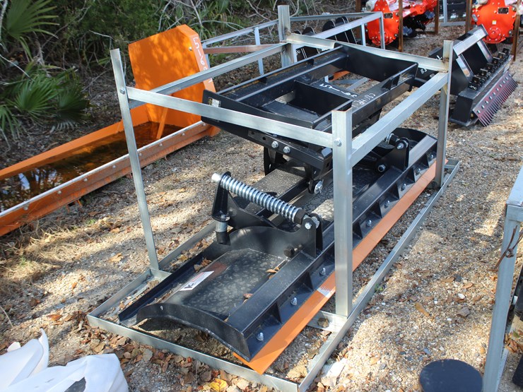 #5168-•-2025-wolverine-skid-steer-dozer-blade-image-3