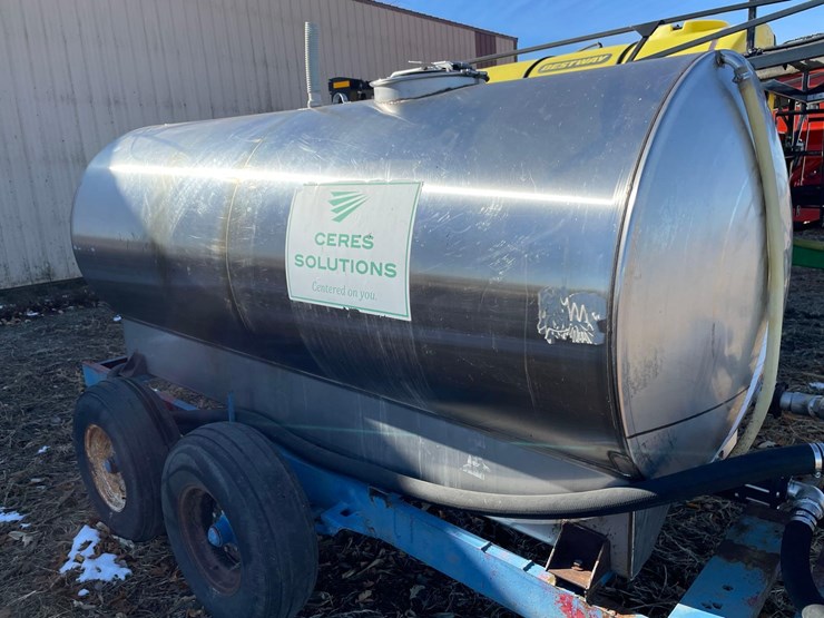 stainless-nurse-trailer-image-8