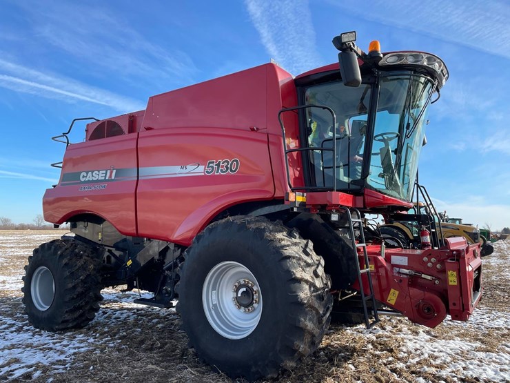 2014-case-ih-5130-image-47