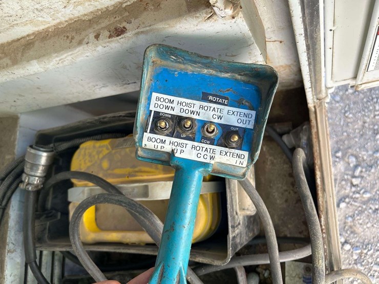 2013-ford-f350-image-36