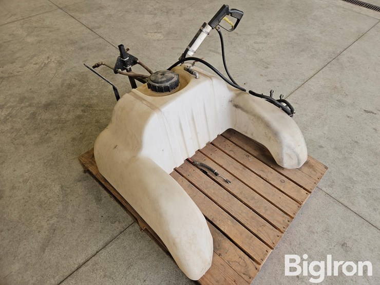 24-gal-atv-sprayer-image-3