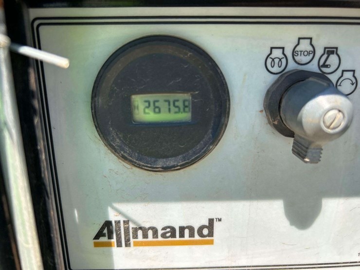 2019-allmand-bros-night-lite-v-series-image-6