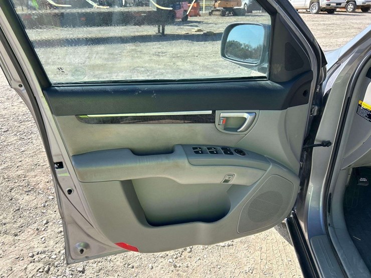 2007-hyundai-santa-fe-image-11