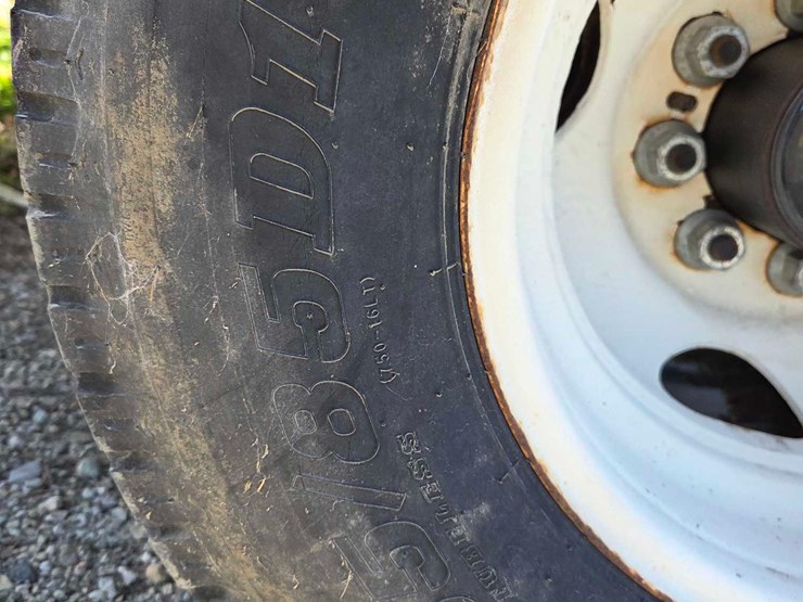 flatbed-trailer-image-9