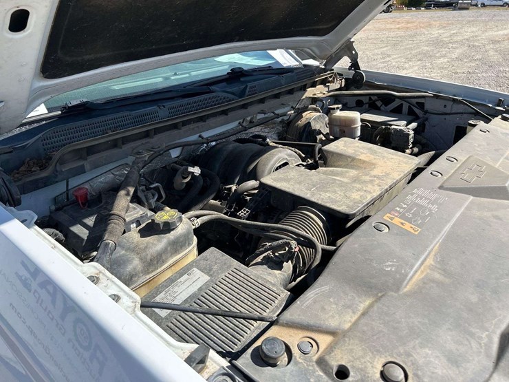 2017-chevrolet-silverado-1500-image-9