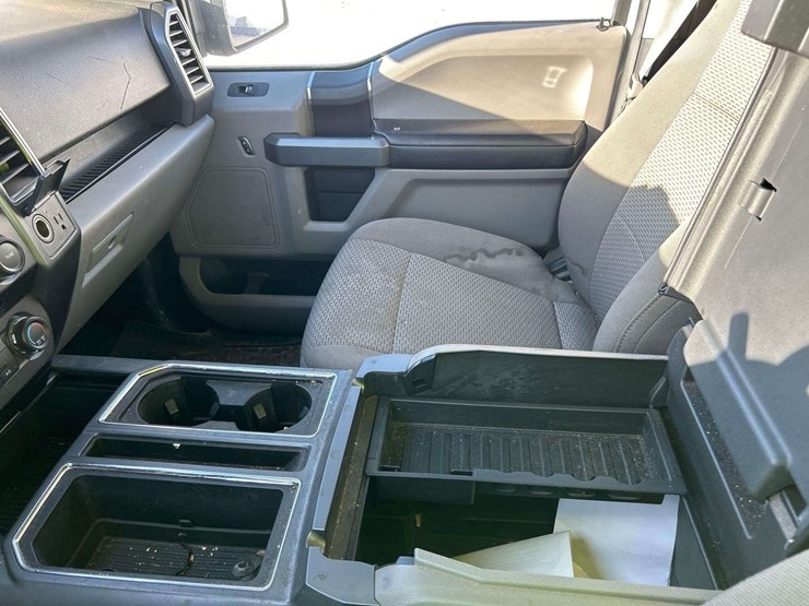 2017-ford-f150-image-18