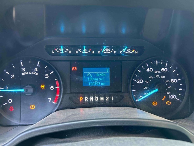 2020-ford-f250-image-12