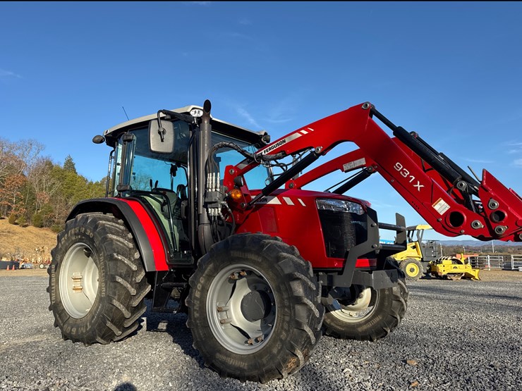 massey-ferguson-4707-image-2