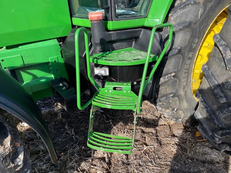 john-deere-8200-image-13