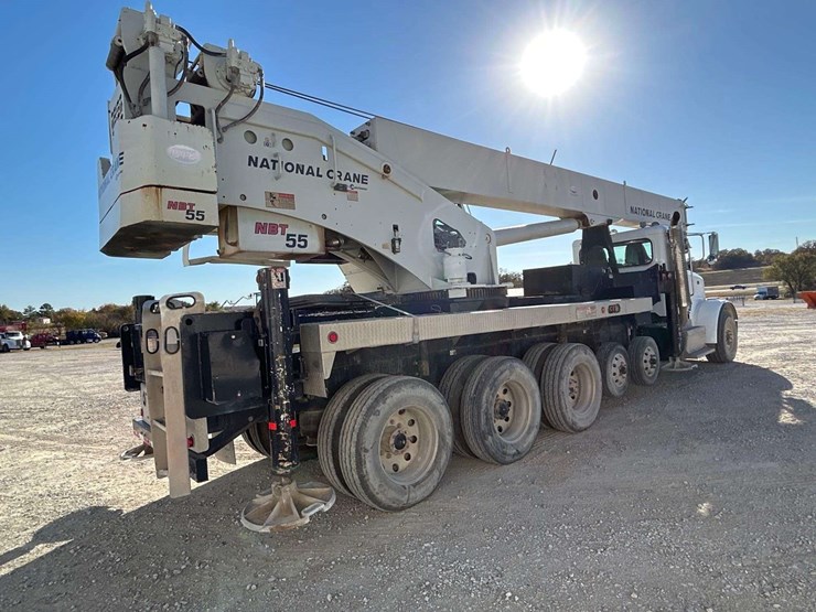 2015-peterbilt-367-image-3