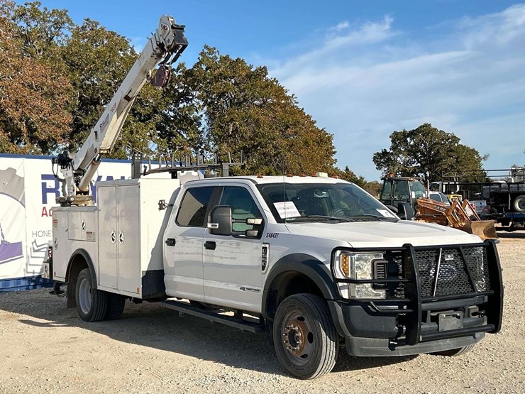 2017-ford-f550-image-4