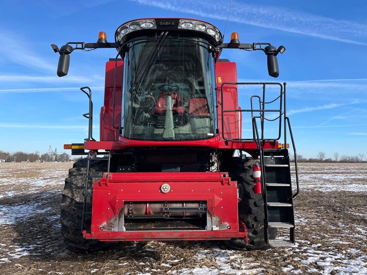 2014-case-ih-5130-image-2