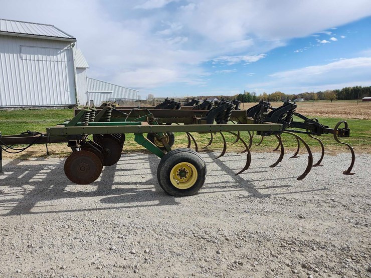 john-deere-712-image-3