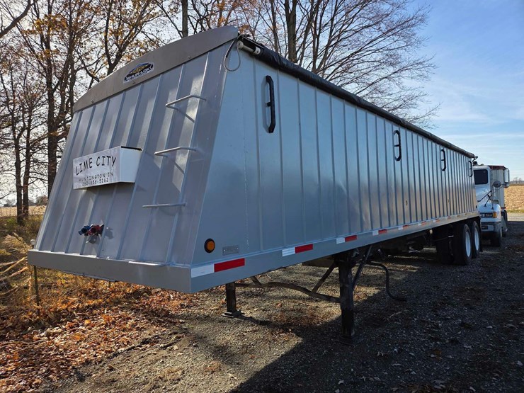 lime-city-hopper-bottom-trailer-image-4