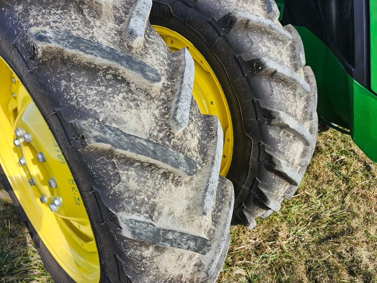 2022-john-deere-8r-310-image-20