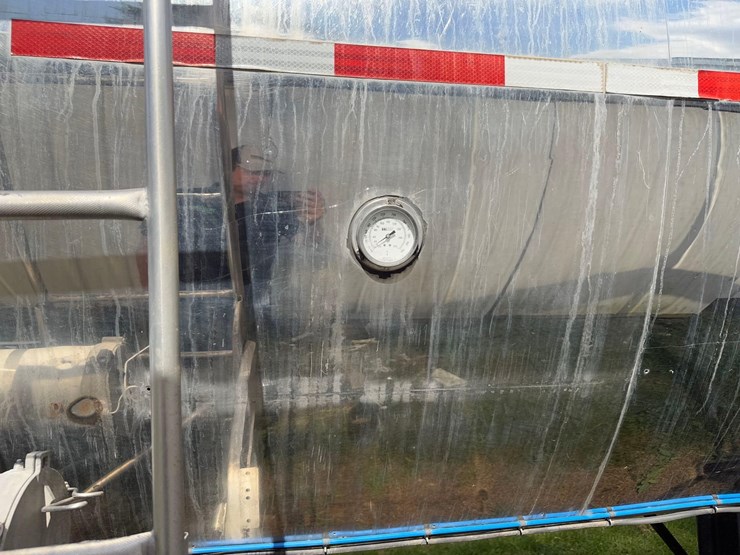 6000-tanker-trailer-image-11