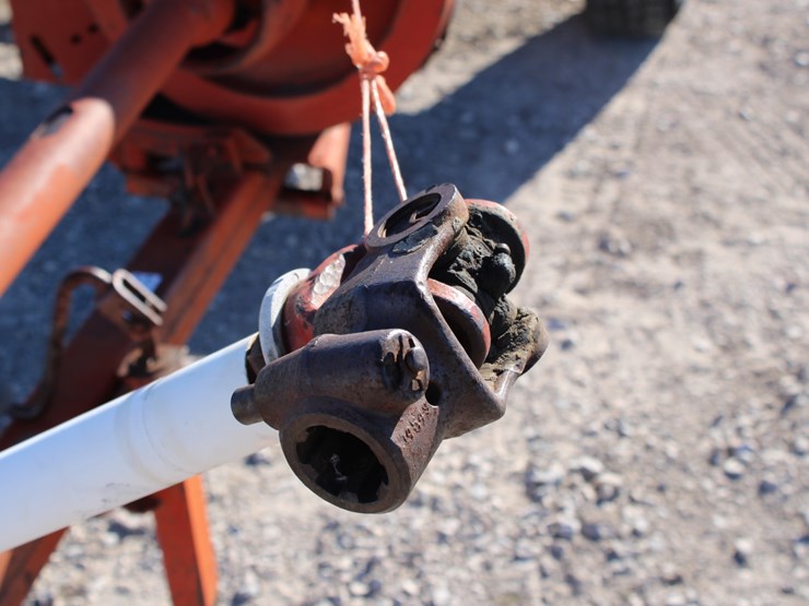 new-holland-273-image-10