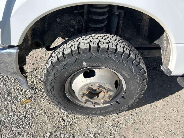 2018-ford-f350-image-37