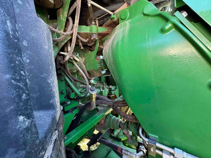 2012-john-deere-9360r-image-31