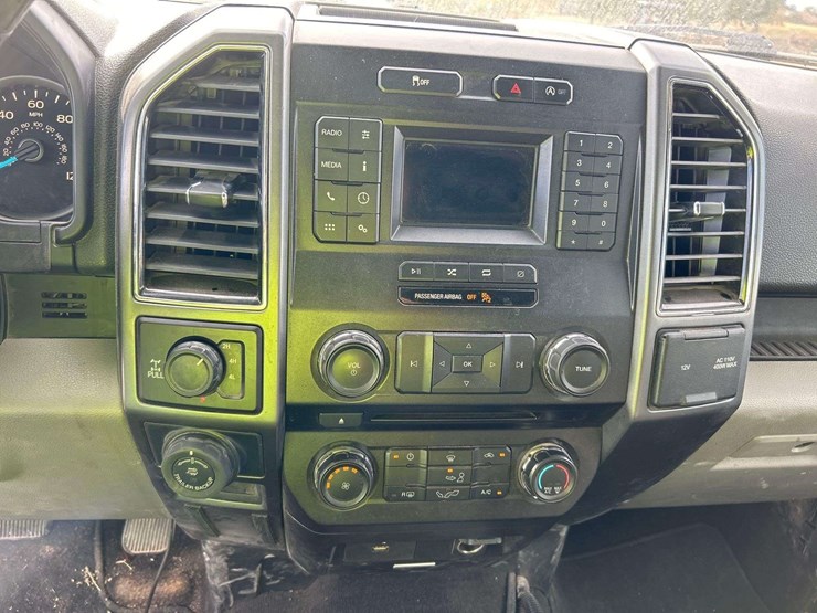 2018-ford-f150-image-16