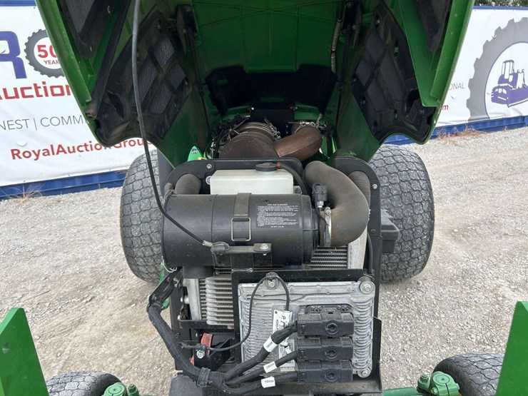 2016-john-deere-5055e-image-8