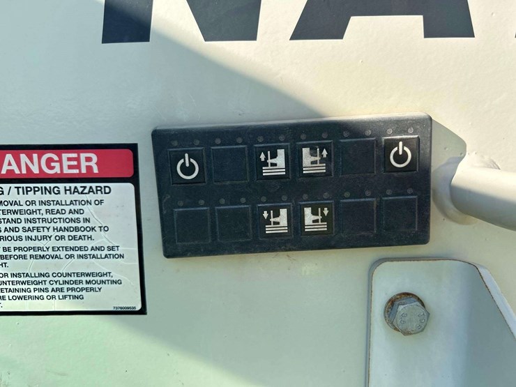 2015-peterbilt-367-image-25