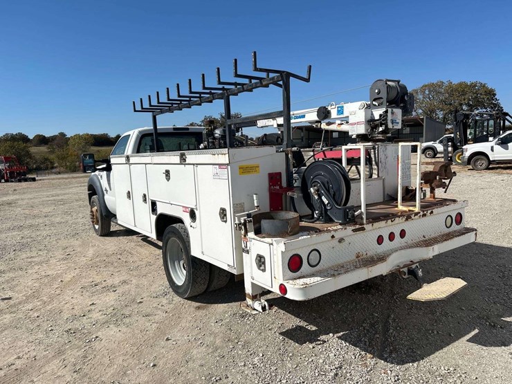 2013-ford-f350-image-2