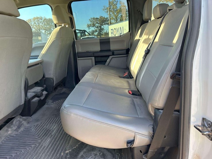 2020-ford-f250-image-19