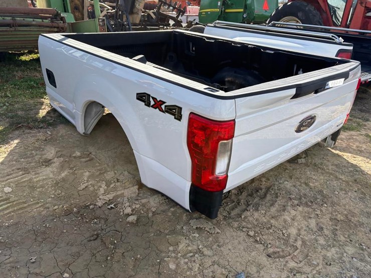 2020-ford-truck-bed-image-2