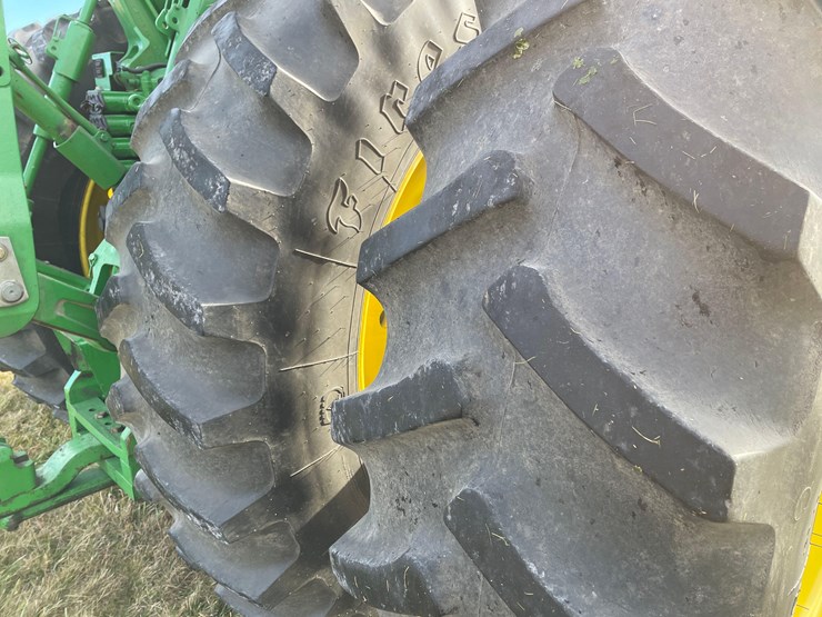 2005-john-deere-8420-image-9