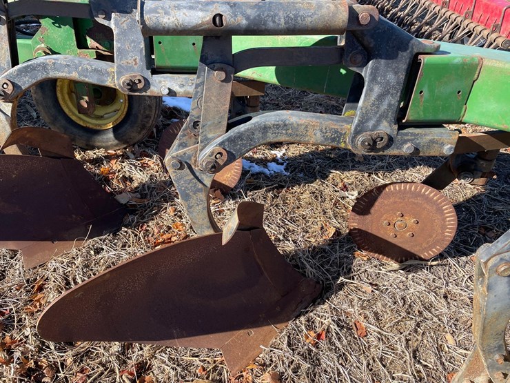 john-deere-2800-image-11