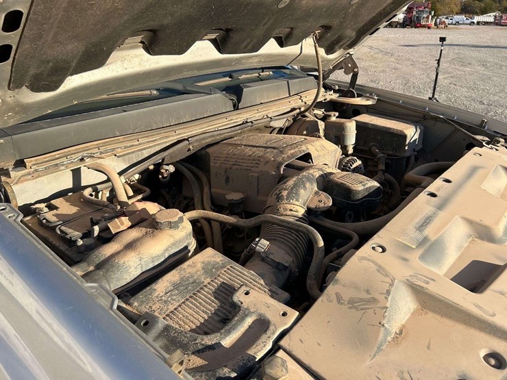 2010-gmc-1500-image-9