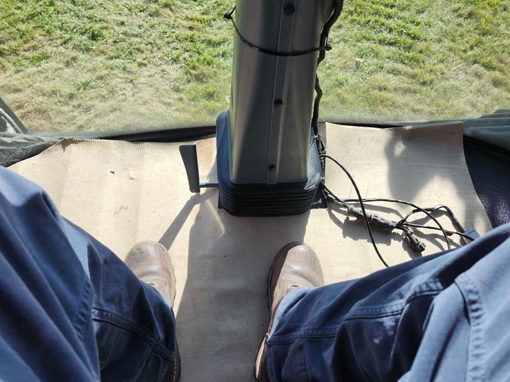 hagie-sts12-image-27