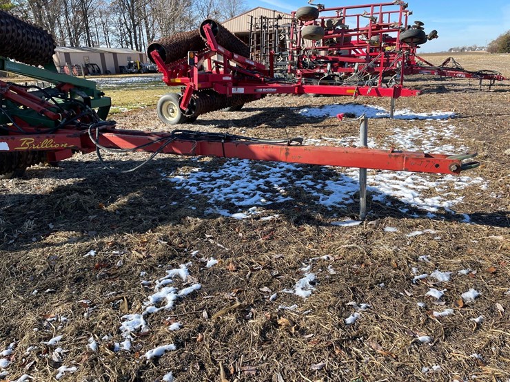 brillion-x-fold-packer-image-2