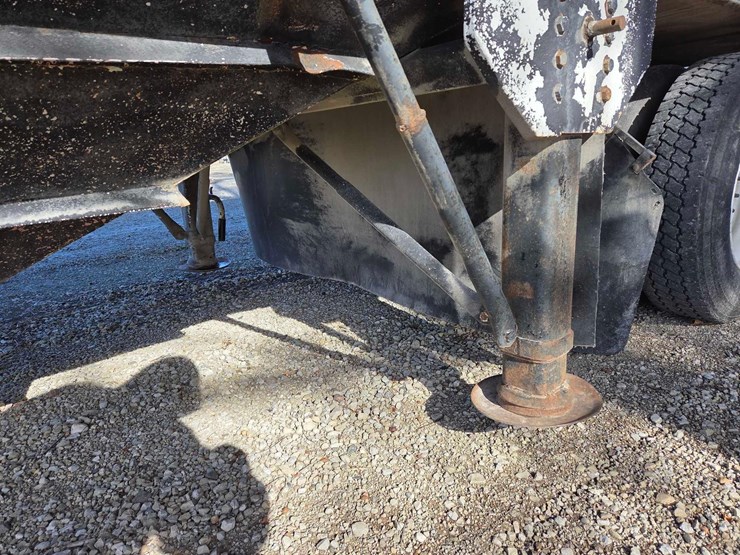 single-hopper-bottom-trailer-image-20