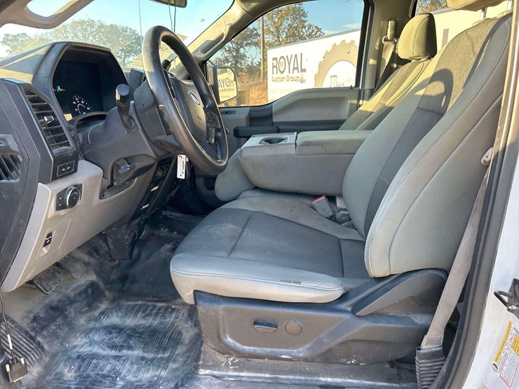 2019-ford-f150-image-13