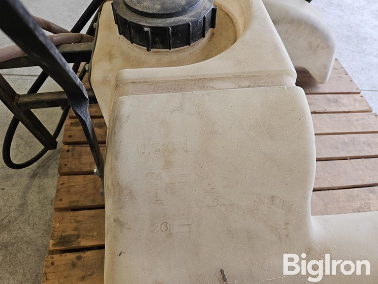 24-gal-atv-sprayer-image-13