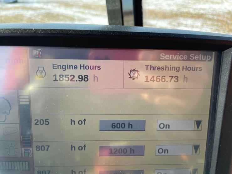 2014-case-ih-5130-image-64